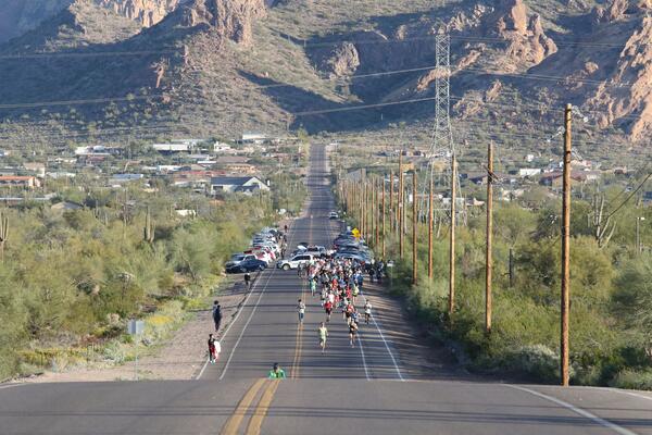 2026 Lost Dutchman Marathon photo by RacePlace 9 of 1822