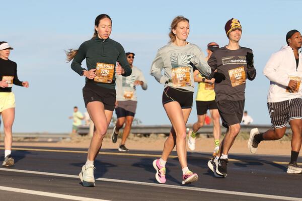 2026 Lost Dutchman Marathon photo by RacePlace 21 of 1822