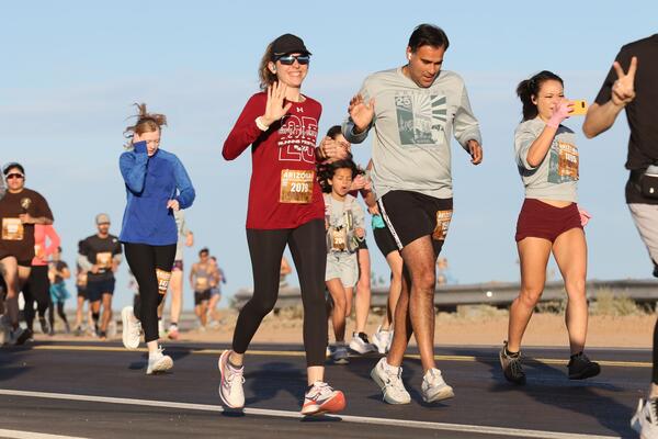 2026 Lost Dutchman Marathon photo by RacePlace 40 of 1822