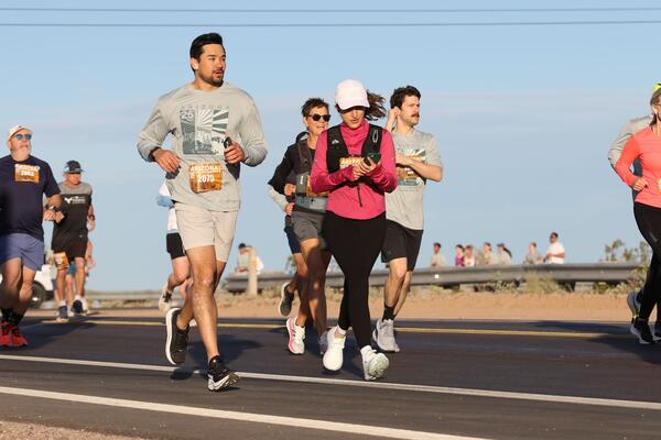 2026 Lost Dutchman Marathon photo by RacePlace 43 of 1822