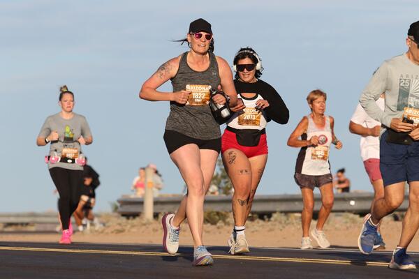 2026 Lost Dutchman Marathon photo by RacePlace 54 of 1822