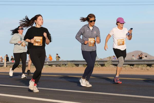 2026 Lost Dutchman Marathon photo by RacePlace 92 of 1822