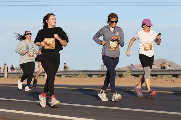 2026 Lost Dutchman Marathon photo by RacePlace 93 of 1822