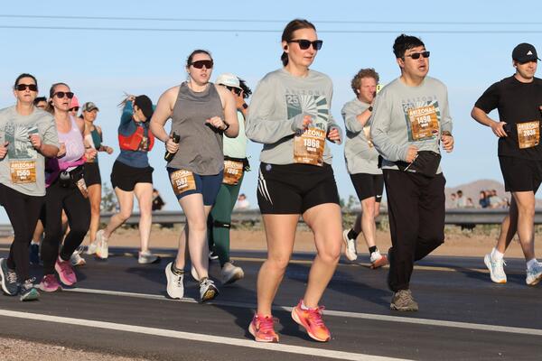 2026 Lost Dutchman Marathon photo by RacePlace 98 of 1822