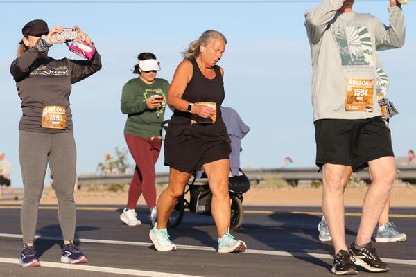 2026 Lost Dutchman Marathon photo by RacePlace 163 of 1822