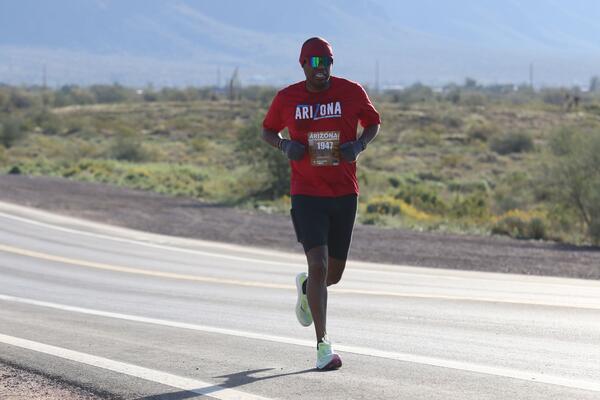 2026 Lost Dutchman Marathon photo by RacePlace 223 of 1822