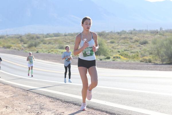 2026 Lost Dutchman Marathon photo by RacePlace 343 of 1822