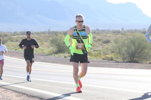 2026 Lost Dutchman Marathon photo by RacePlace 377 of 1822