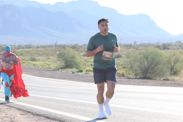 2026 Lost Dutchman Marathon photo by RacePlace 437 of 1822