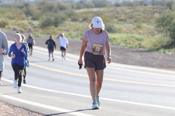 2026 Lost Dutchman Marathon photo by RacePlace 467 of 1822