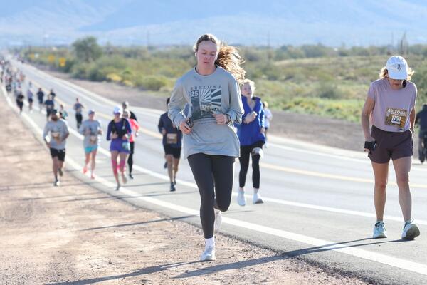 2026 Lost Dutchman Marathon photo by RacePlace 469 of 1822