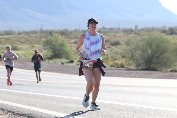 2026 Lost Dutchman Marathon photo by RacePlace 532 of 1822