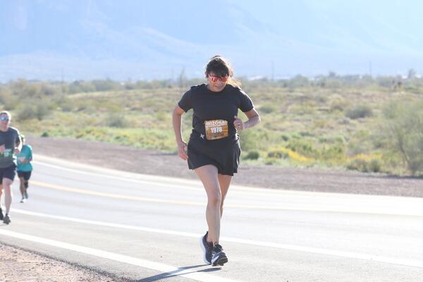 2026 Lost Dutchman Marathon photo by RacePlace 547 of 1822