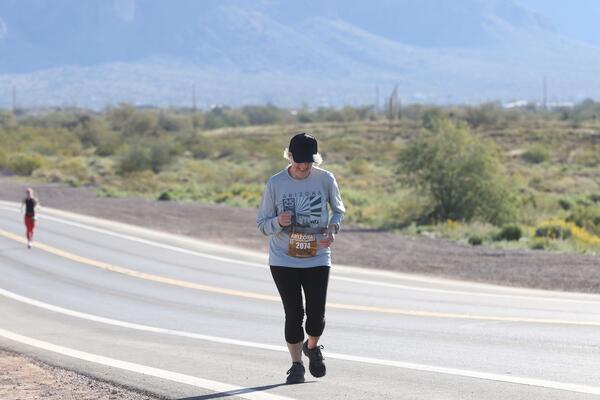 2026 Lost Dutchman Marathon photo by RacePlace 627 of 1822