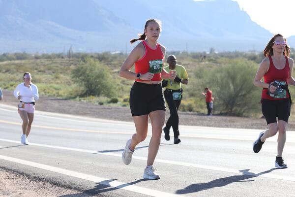 2026 Lost Dutchman Marathon photo by RacePlace 699 of 1822