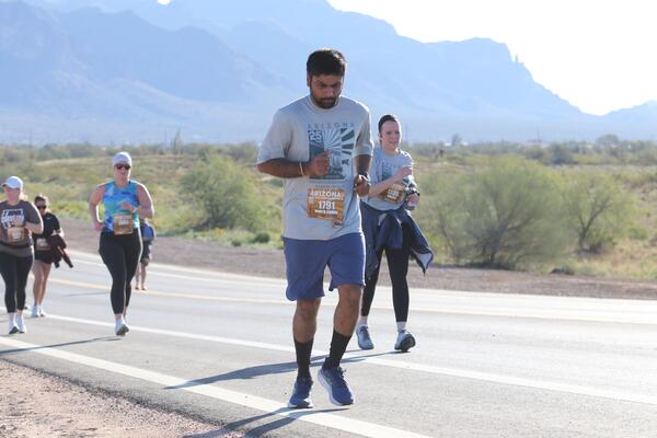 2026 Lost Dutchman Marathon photo by RacePlace 761 of 1822