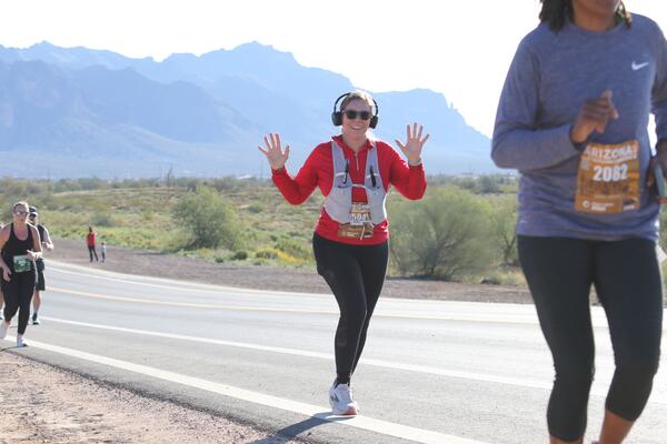 2026 Lost Dutchman Marathon photo by RacePlace 821 of 1822