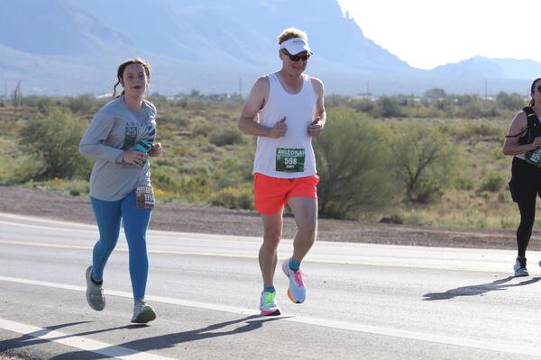 2026 Lost Dutchman Marathon photo by RacePlace 872 of 1822