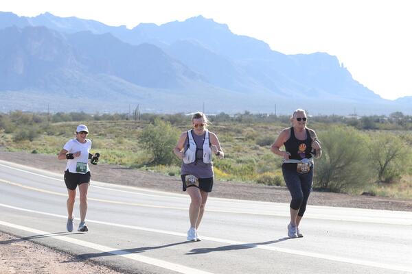 2026 Lost Dutchman Marathon photo by RacePlace 917 of 1822