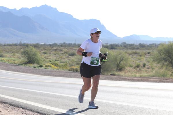 2026 Lost Dutchman Marathon photo by RacePlace 921 of 1822