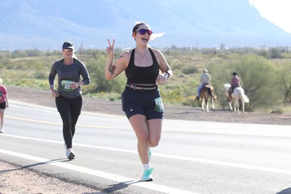 2026 Lost Dutchman Marathon photo by RacePlace 956 of 1822