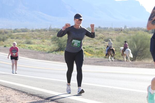 2026 Lost Dutchman Marathon photo by RacePlace 958 of 1822