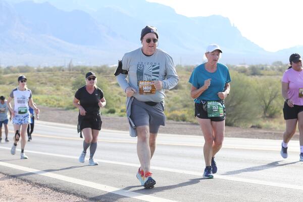 2026 Lost Dutchman Marathon photo by RacePlace 1016 of 1822