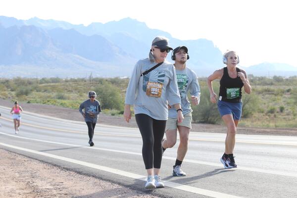 2026 Lost Dutchman Marathon photo by RacePlace 1033 of 1822