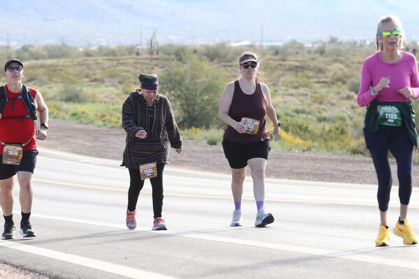 2026 Lost Dutchman Marathon photo by RacePlace 1106 of 1822