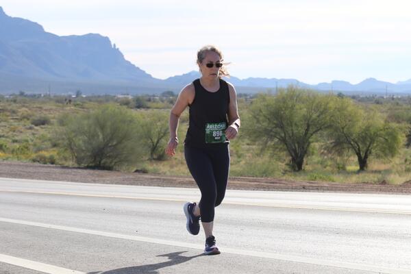 2026 Lost Dutchman Marathon photo by RacePlace 1255 of 1822
