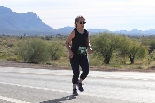 2026 Lost Dutchman Marathon photo by RacePlace 1256 of 1822