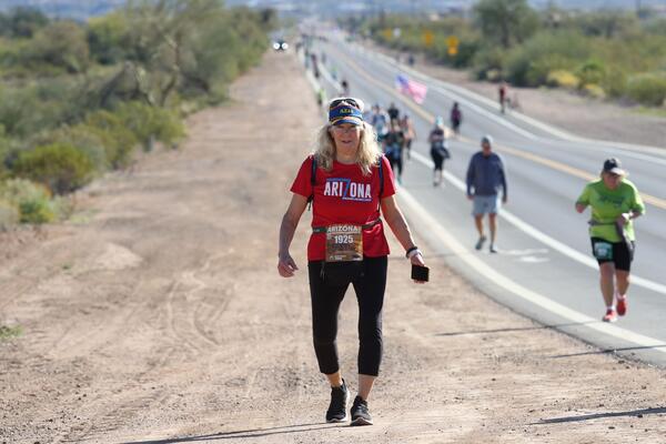 2026 Lost Dutchman Marathon photo by RacePlace 1455 of 1822