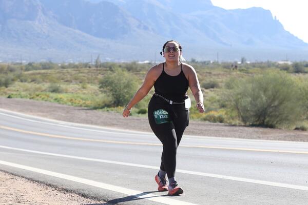 2026 Lost Dutchman Marathon photo by RacePlace 1524 of 1822