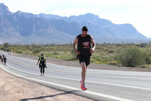 2026 Lost Dutchman Marathon photo by RacePlace 1533 of 1822
