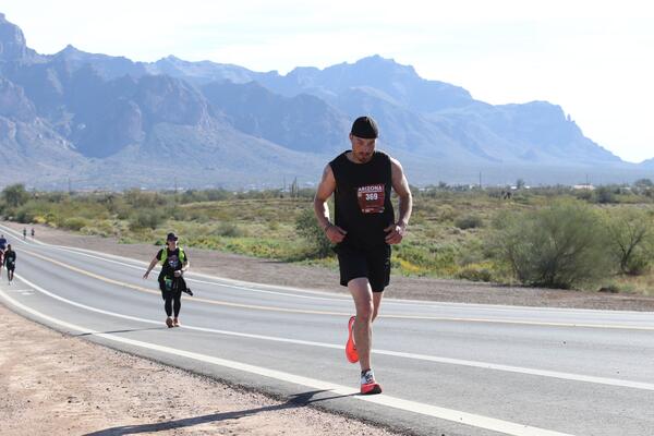 2026 Lost Dutchman Marathon photo by RacePlace 1534 of 1822