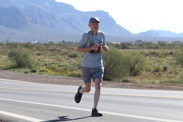 2026 Lost Dutchman Marathon photo by RacePlace 1547 of 1822