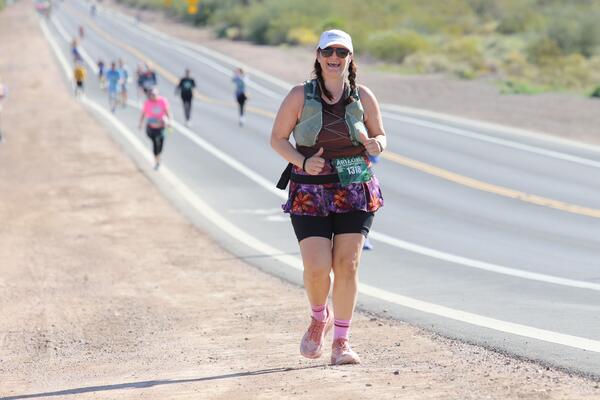 2026 Lost Dutchman Marathon photo by RacePlace 1635 of 1822
