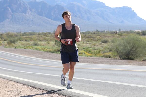 2026 Lost Dutchman Marathon photo by RacePlace 1675 of 1822