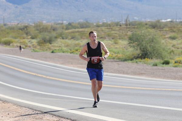 2026 Lost Dutchman Marathon photo by RacePlace 1683 of 1822